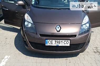 Renault Megane Scenic  2011