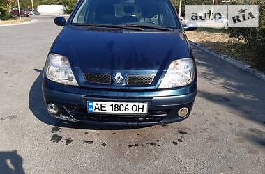 Renault Megane Scenic  2003