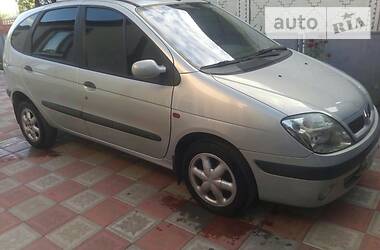 Renault Megane Scenic  2001