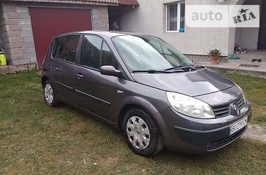 Renault Megane Scenic  2004