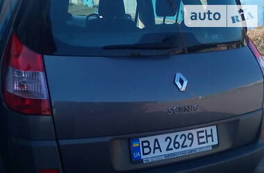 Renault Megane Scenic  2005