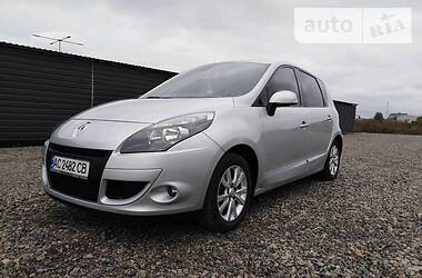 Renault Megane Scenic  2011