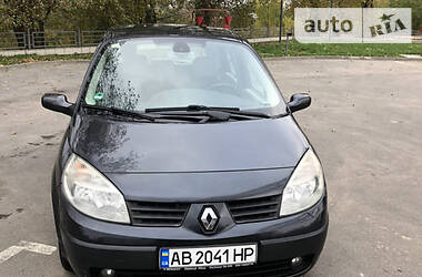 Renault Megane Scenic  2005