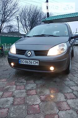 Renault Megane Scenic  2005