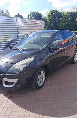 Renault Megane Scenic  2009