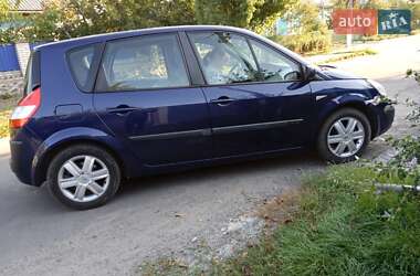 Renault Megane Scenic  2005