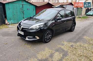 Renault Megane Scenic  2013