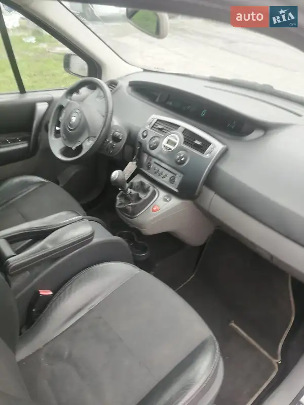 Renault Megane Scenic 2005