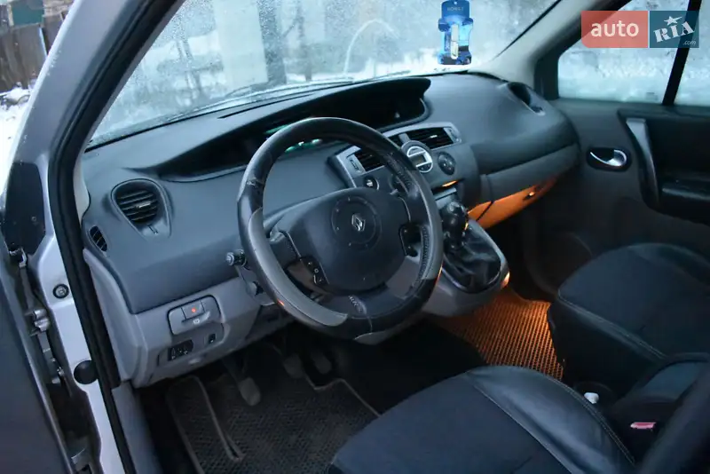 Renault Megane Scenic 2005