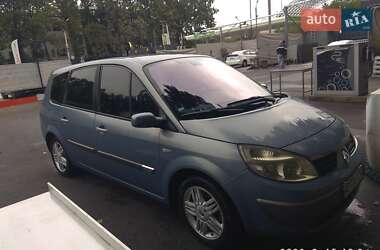 Renault Megane Scenic  2004
