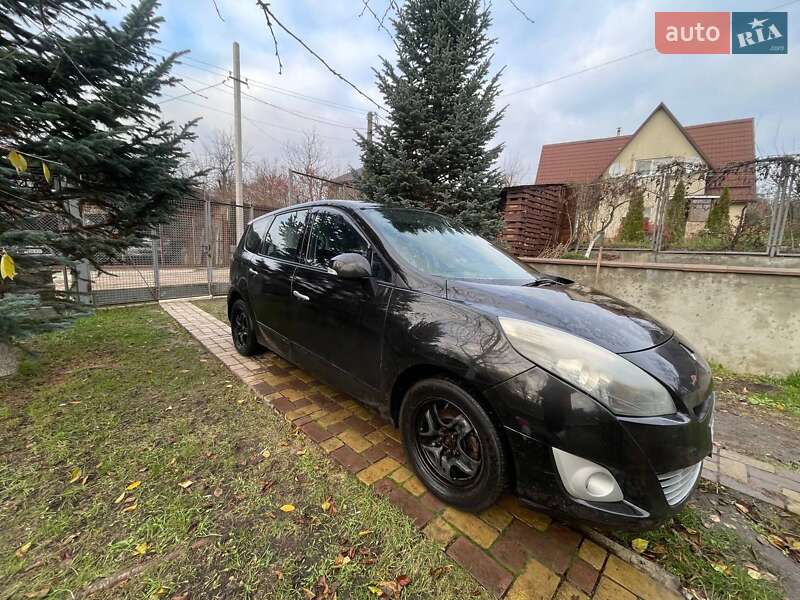 Renault Megane Scenic