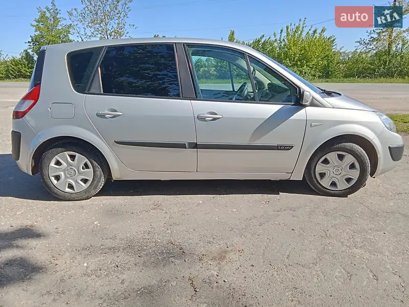 Renault Megane Scenic 2005