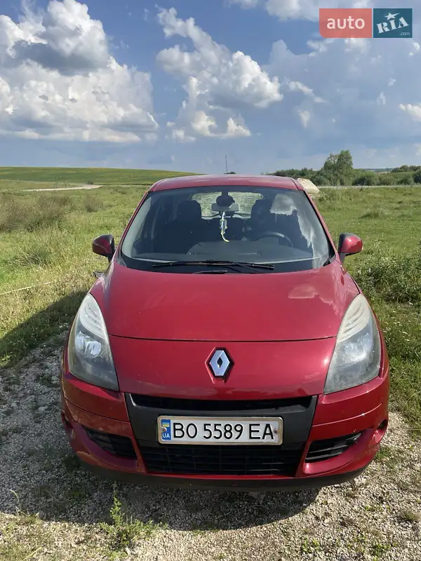 Renault Megane Scenic