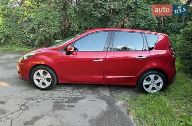 Renault Megane Scenic  2011