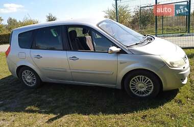 Renault Megane Scenic  2006