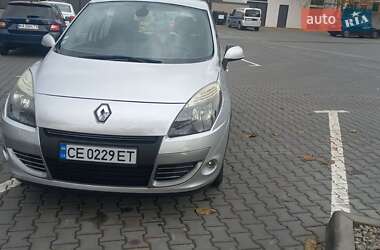 Renault Megane Scenic  2011