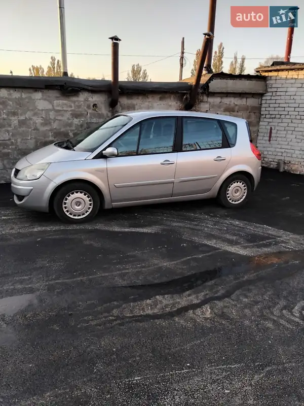 Renault Megane Scenic