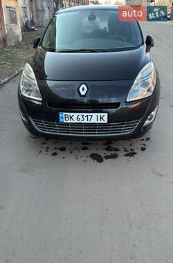 Renault Megane Scenic  2009