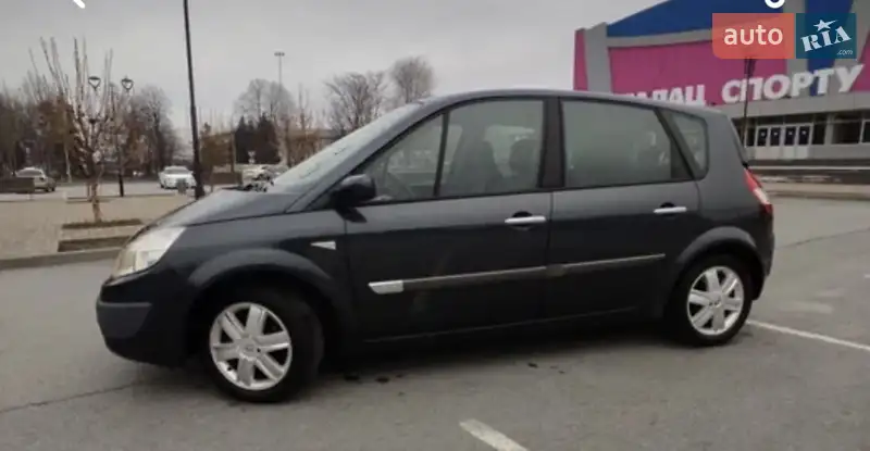 Renault Megane Scenic