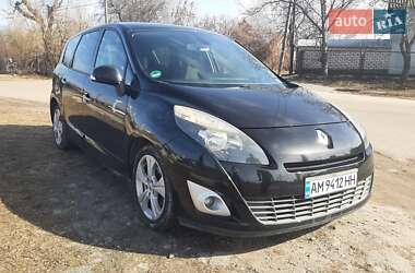 Renault Megane Scenic  2009