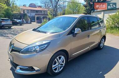 Renault Megane Scenic  2014