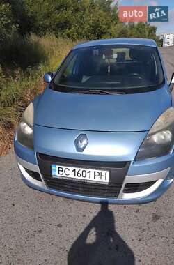 Renault Megane Scenic  2009