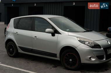 Renault Megane Scenic  2011