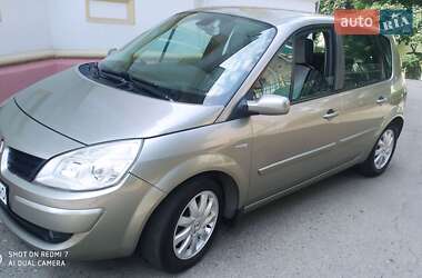 Renault Megane Scenic  1999