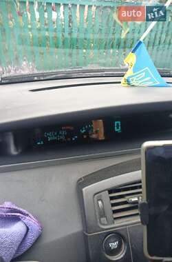 Renault Megane Scenic  2004