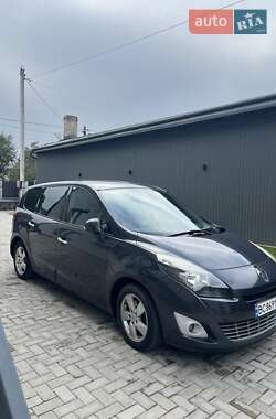 Renault Megane Scenic  2011