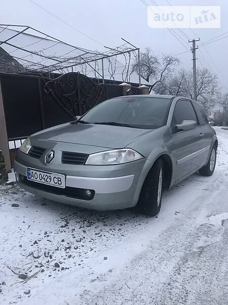 Хэтчбек Renault Megane