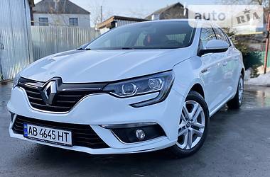 Renault Megane SEDAN OFICIAL ZEN 2017