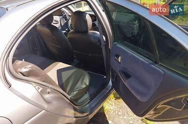 Renault Megane  2003