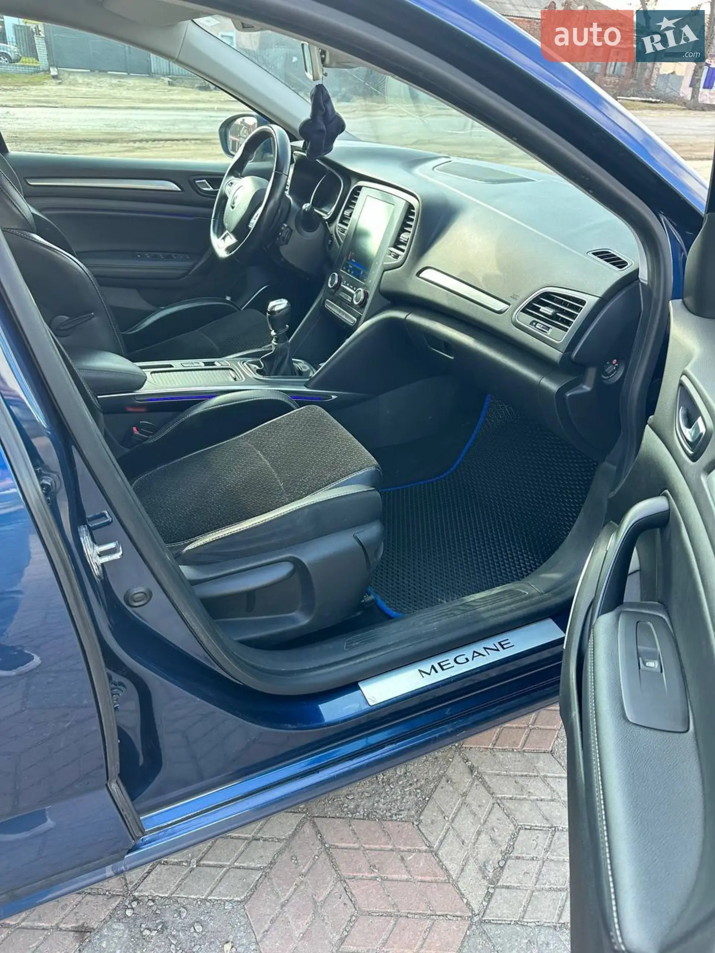 Renault Megane 2016 VIN VF1RFB00X55561655 фото оголошення 9 з 16