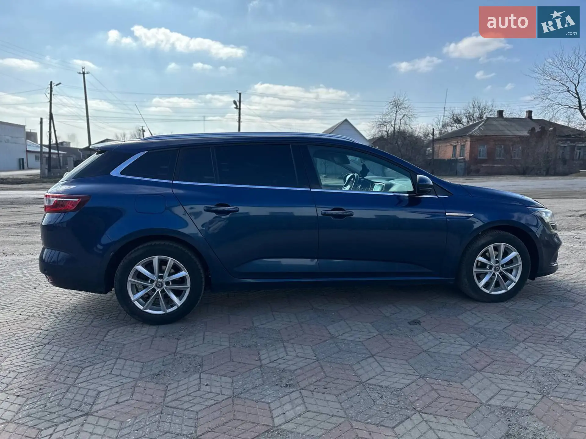Renault Megane 2016 VIN VF1RFB00X55561655 фото оголошення 14 з 16
