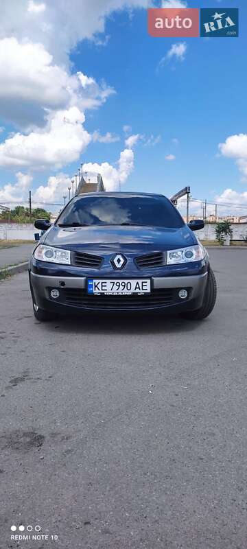 Седан Renault Megane