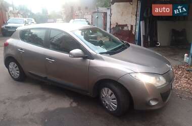 Renault Megane  2010