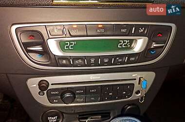 Renault Megane  2013