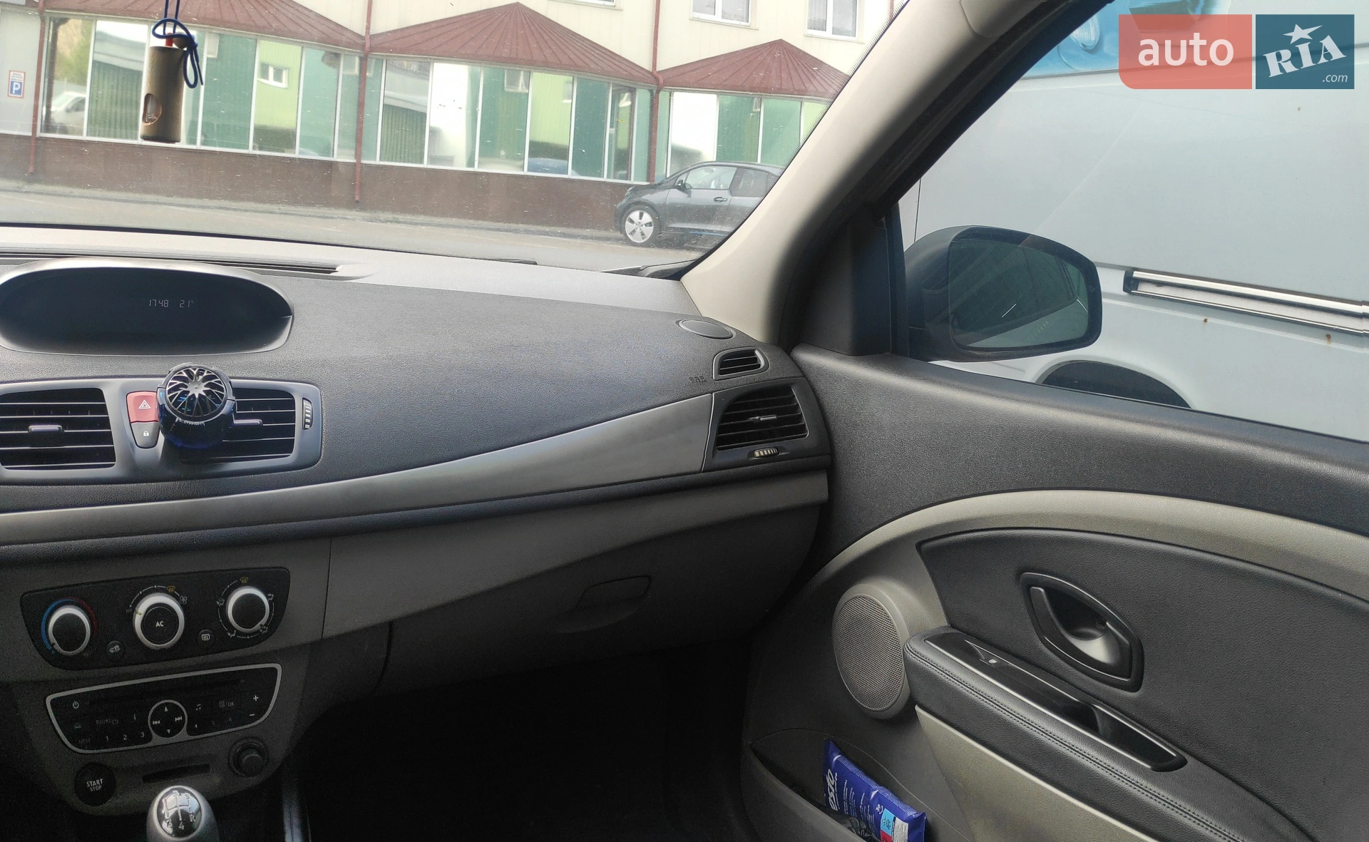 Renault Megane 2010 VIN VF1KZ0AD543700218 фото оголошення 9 з 20