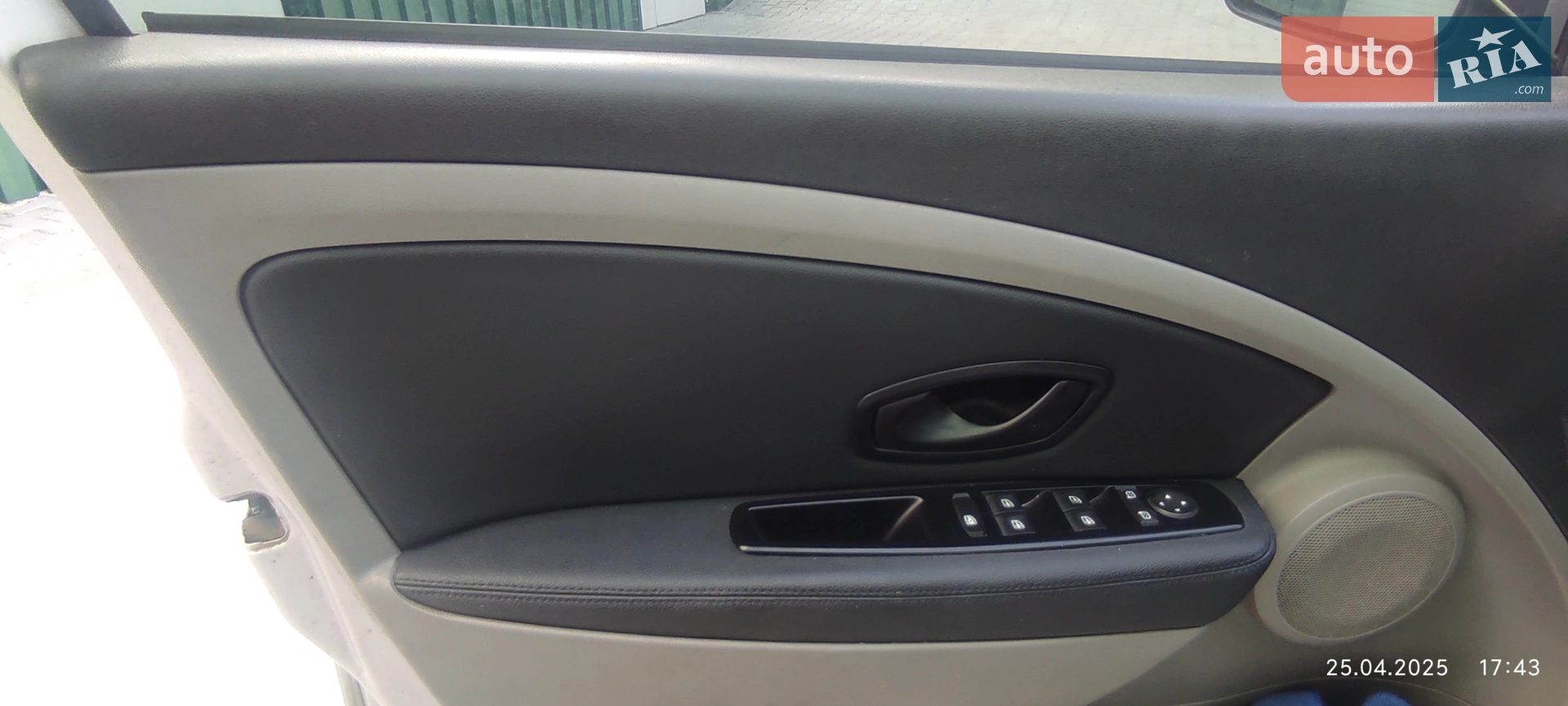 Renault Megane 2010 VIN VF1KZ0AD543700218 фото оголошення 15 з 20