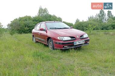Renault Megane  1998
