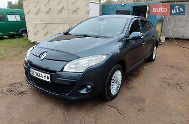 Renault Megane  2010