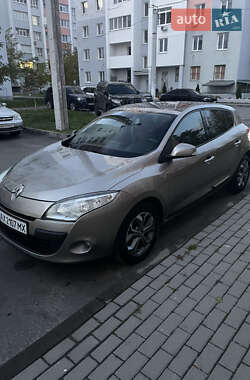 Renault Megane  2011