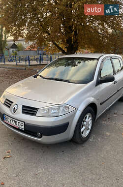 Renault Megane  2005