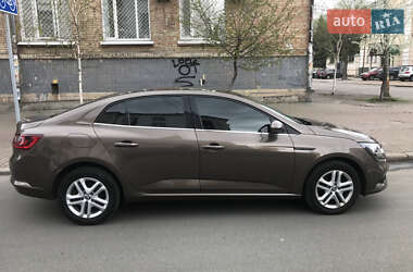 Renault Megane  2020