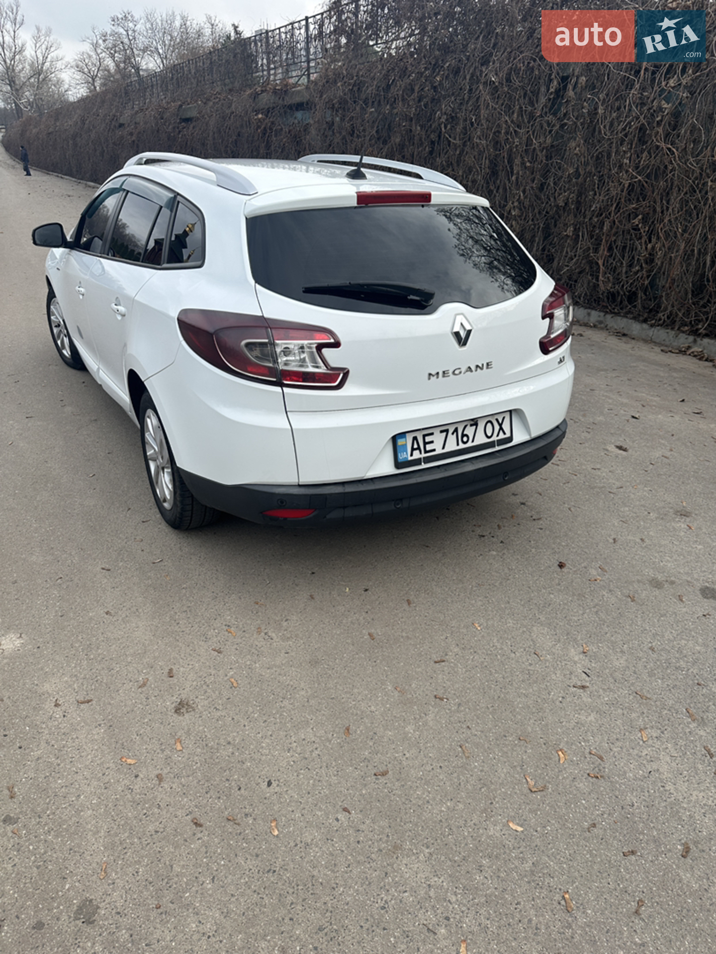 Renault Megane 2015 VIN VF1KZ0R0253253811 фото оголошення 3 з 14