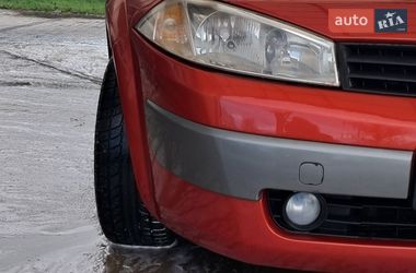 Renault Megane  2004