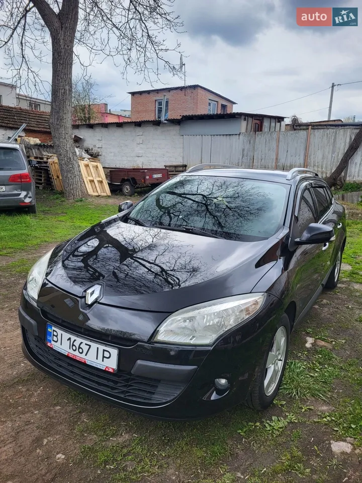 2010 Renault Megane - фото 1
