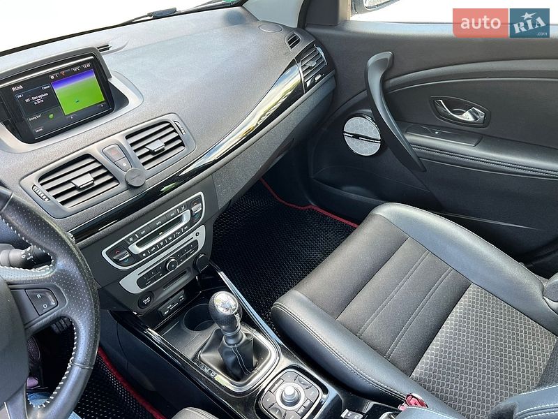 Универсал Renault Megane 2015 в Николаеве