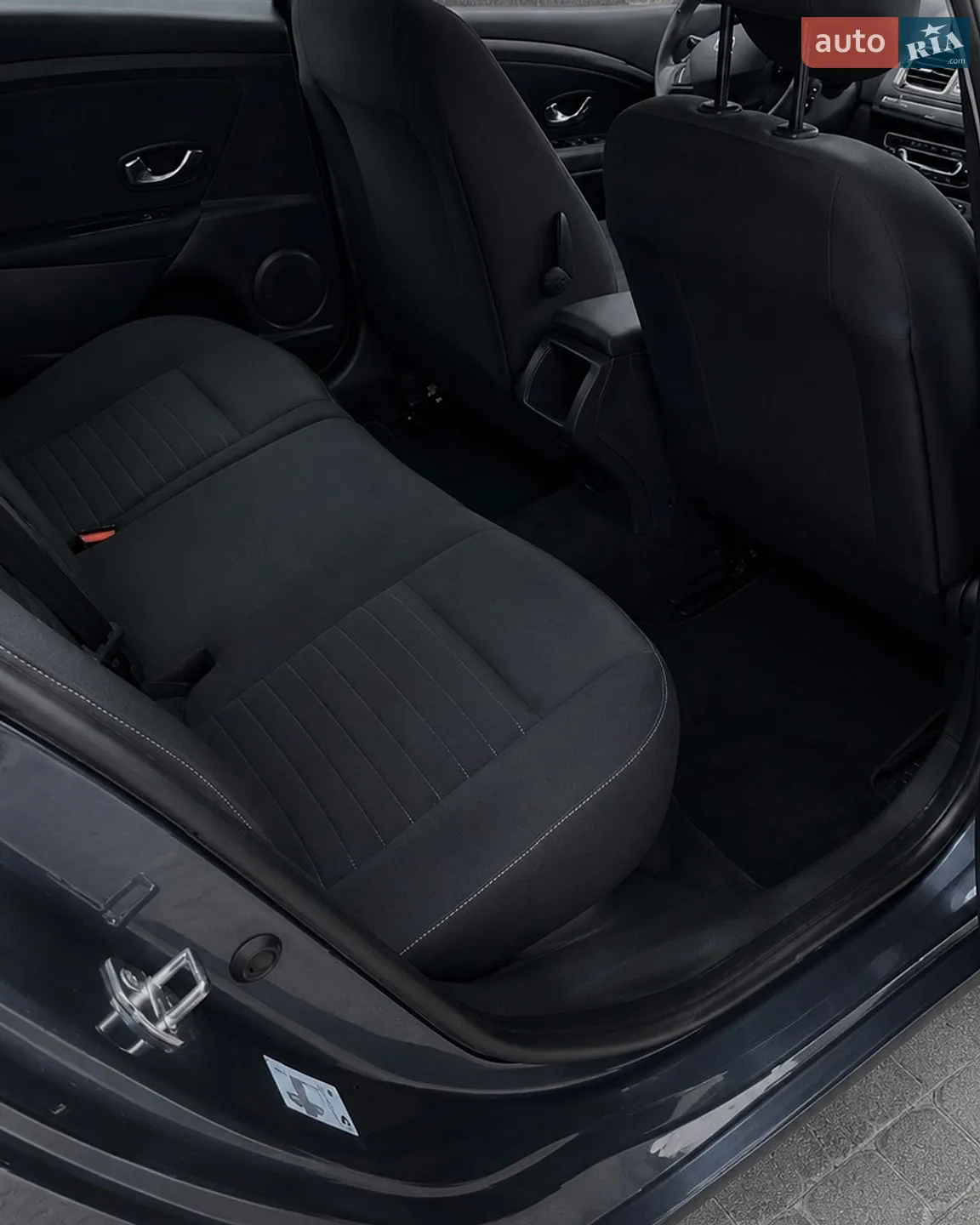 Renault Megane 2015 VIN VF1KZX40652454321 фото оголошення 6 з 10